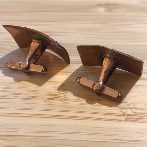 2 sets of cuff links - 1 Swank set - Picture 7 of 8